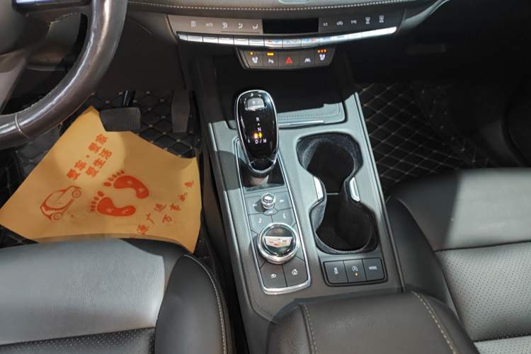 Used Cadillac XT4 2020 Revised Version 28T Two-Wheel Drive Luxury Edition