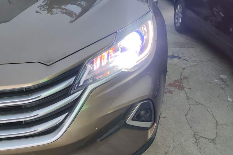 Used JETOUR X70M 2021 1.5T Manual Urban Partner 7-Seater
