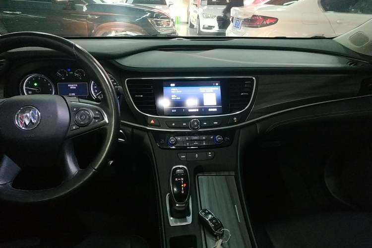 Used Buick LaCrosse 2021 652T Luxury Model
