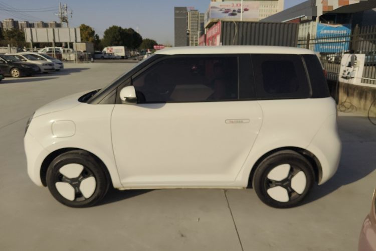 Used  Lumin 2023 301km Honey Dew Edition
