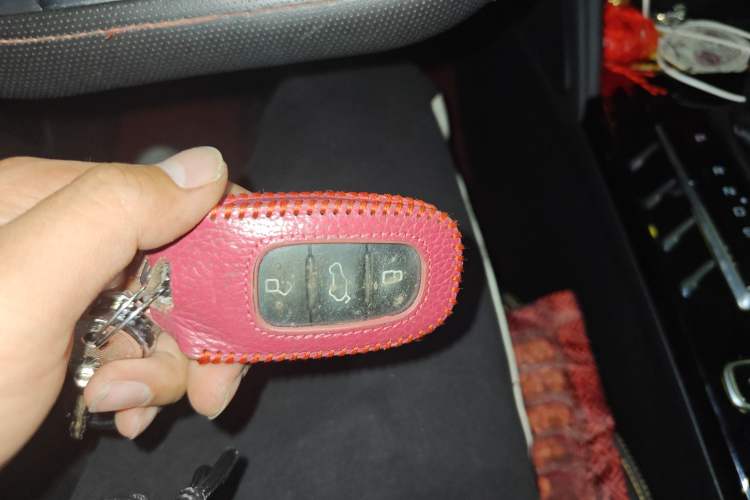 Used Bestune T77 2019 230 TID Automatic Luxury Version China VI Emission Standard
