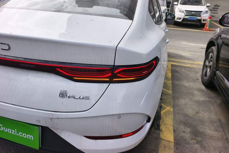 Used BYD Qin PLUS 2025 DM-i Smart Drive 55KM Leading Model
