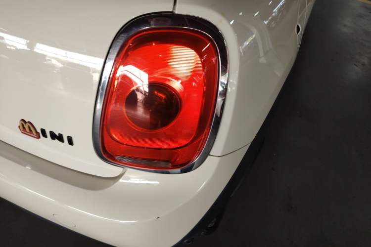 Used  MINI 2016 1.2T ONE Pioneer Edition
