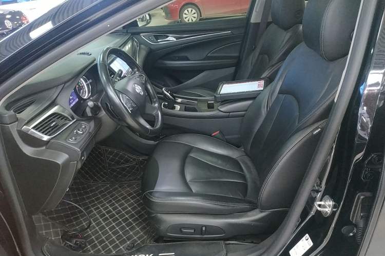 Used Buick LaCrosse 2021 652T Luxury Model
