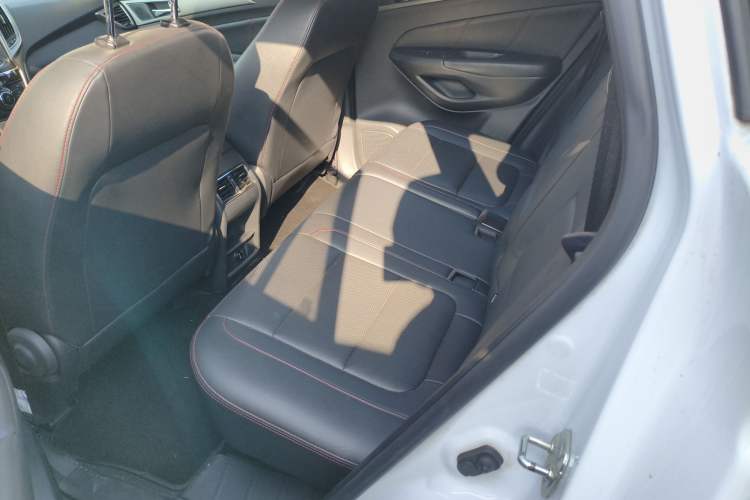 Used Changan CS75 2016 1.8T Automatic Elite Model China V Standard
