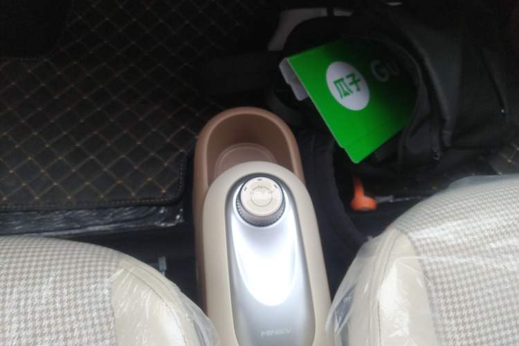 Used Wuling Hongguang MINIEV 2025 Four-Door Version Zhenxiang+ Edition