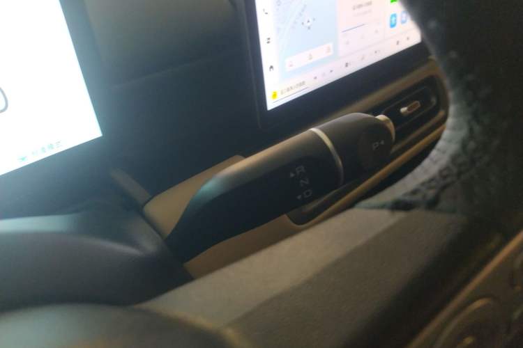 Used Wuling Bingo PLUS 2024 330 km Range Five-Seater Version
