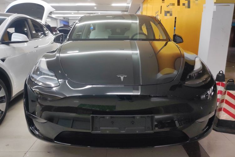 Used Tesla Model Y 2024 Long-Range All-Wheel-Drive Version
