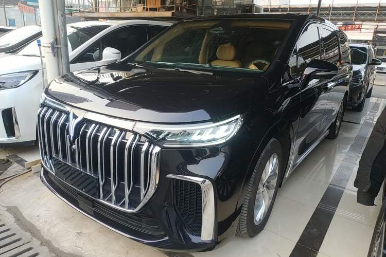 Used VOYAH Dream 2024 PHEV Extended-Range Premium Edition
