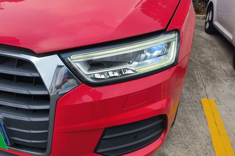 Used Audi Q3 2016 30 TFSI Fashion Model
