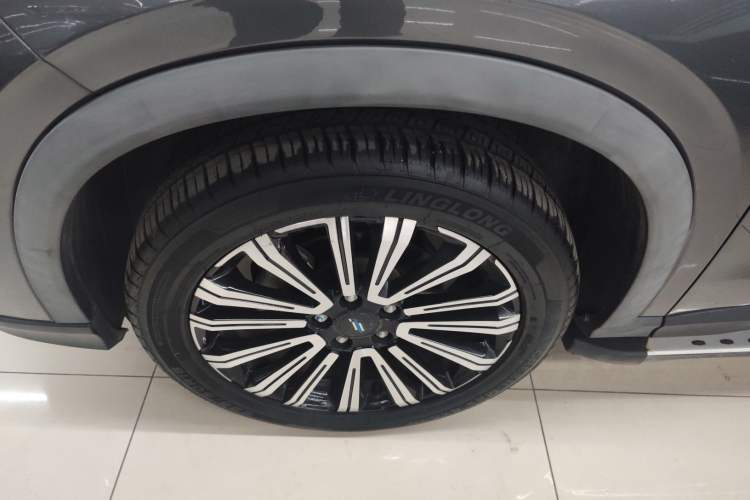 Used Oshan X5 2021 Revised Version 1.5T DCT Luxury Edition
