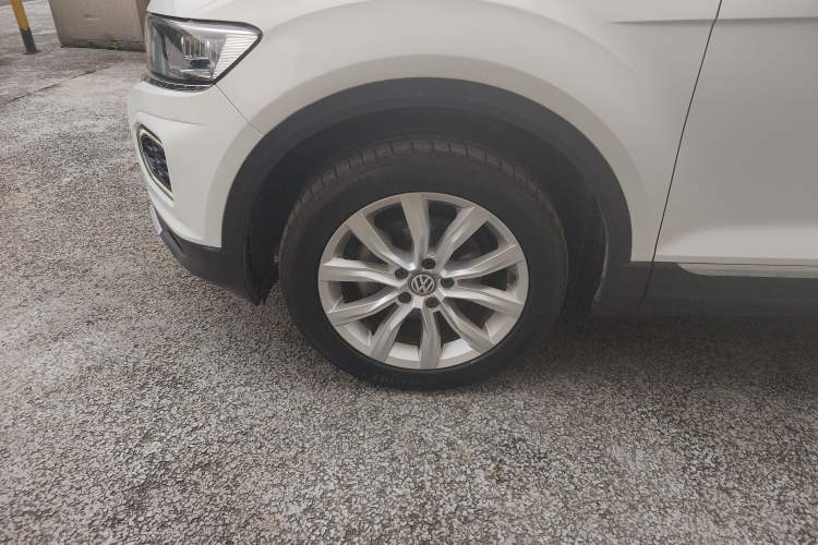 Used Volkswagen T-ROC 2019 230TSI DSG Two-Wheel-Drive Advanced Version China VI Standard