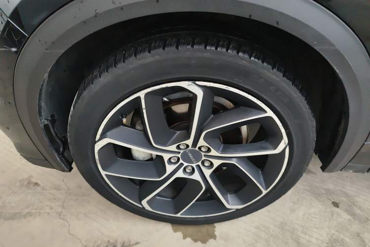 Used Lynk & Co 05 2020 2.0TD Two-Wheel Drive Shine Halo
