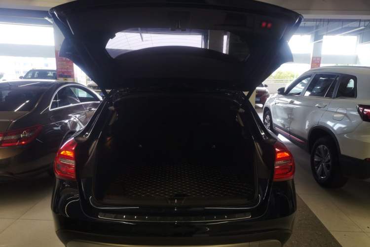 Used Mercedes-Benz GLA 2016 GLA 200 Fashion Model
