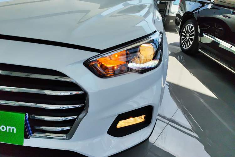 Used Hyundai ix35 2019 2.0L Automatic 2WD Zhiyong·Changxiang Edition China VI Standard
