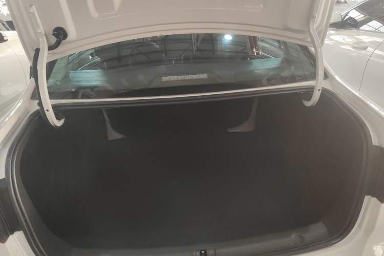 Used Volkswagen Lavida 2019 Lavida Start 1.5L Automatic Trendy Version China VI Standard