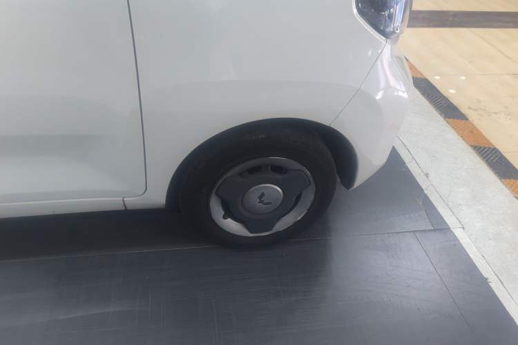 Used Wuling Hongguang MINIEV 2022 Macaron Fashion Edition Lithium-Nickel-Cobalt-Alpha-oxide