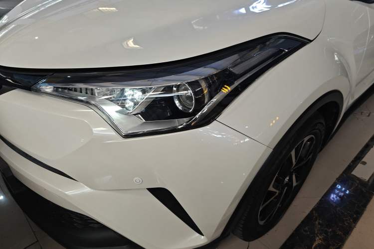 Used Toyota C-HR 2020 2.0L Leading Edition
