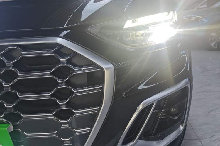 Used Audi Q5L 2022 40T Fashionable and Dynamic Model