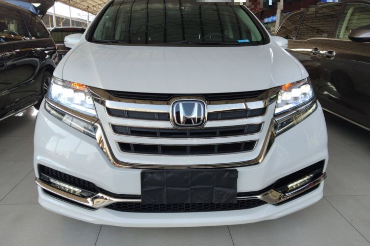 Used Honda Elysion 2019 2.0L Hybrid Luxury Edition
