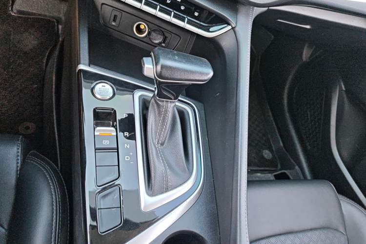 Used Changan Eado 2020 PLUS Million Edition 1.6L GDI CVT Elite Model
