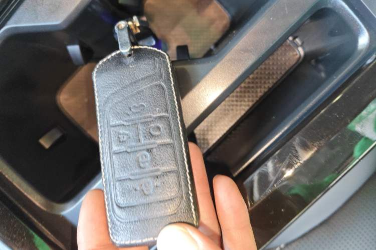 Used GAC Trumpchi M6 2023 PRO 270T DCT Luxury Edition
