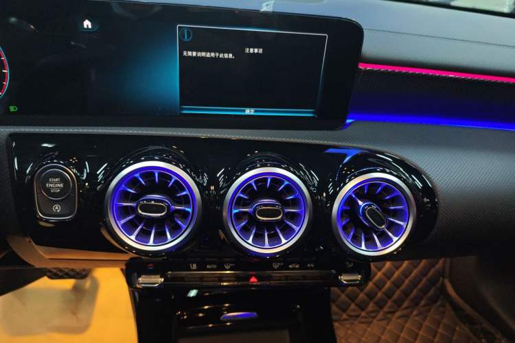 Used Mercedes-Benz A-Class 2021 A 200 L Sport Sedan Fashion Model