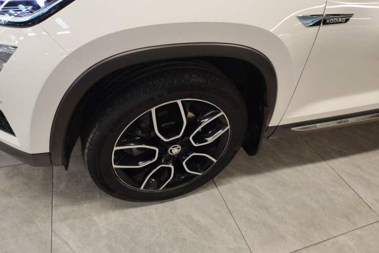 Used Skoda Kodiaq 2018 Restyled TSI330 7-Seater Two-Wheel Drive Luxury Enjoyment Edition