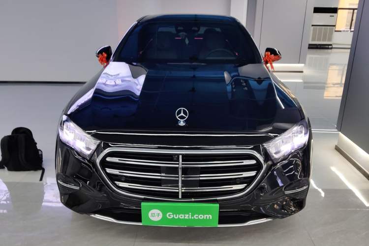 Used Mercedes-Benz E-Class 2024 Facelift E 300 L Luxury Edition
