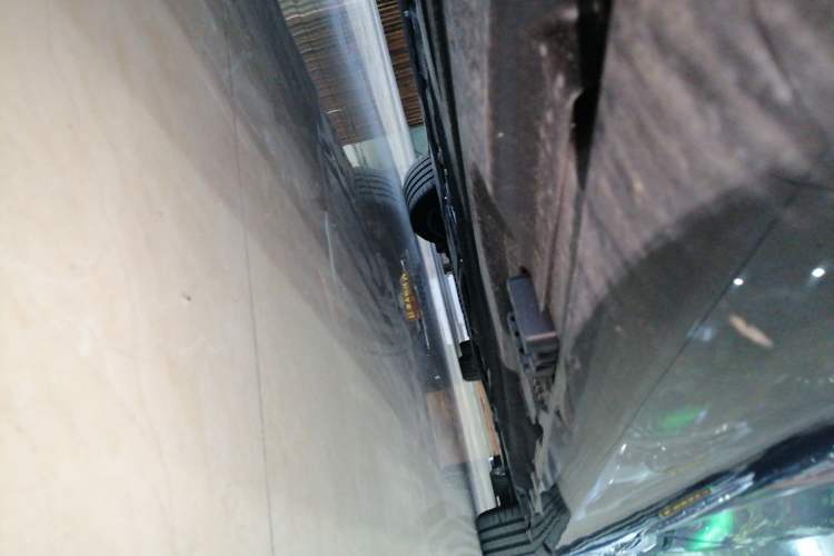 Used Mercedes-Benz E-Class New Energy 2024 E 350 e L Plug-in Hybrid Sports Sedan
