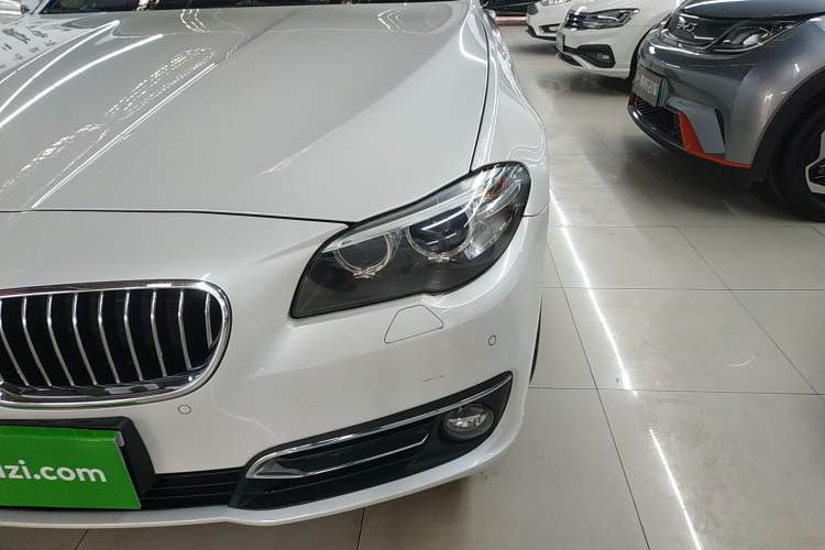 Used BMW 5 Series 2014 525Li Luxury Design Package