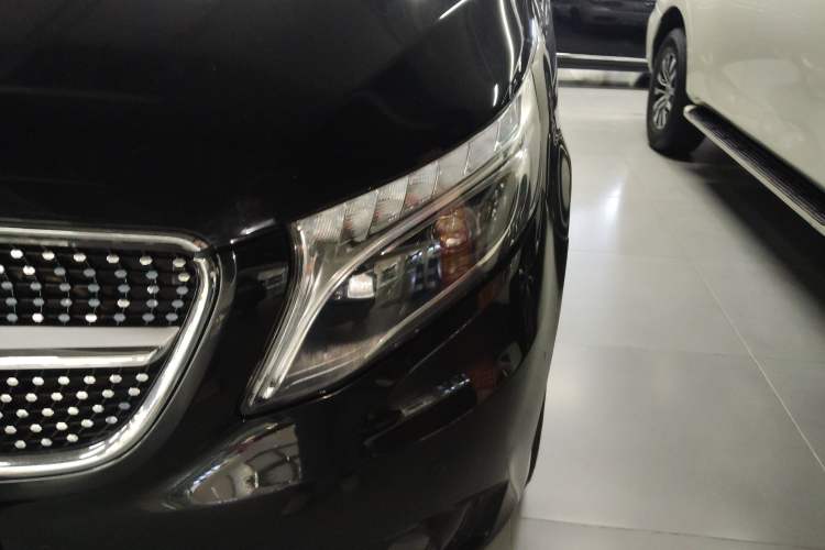 Used Mercedes-Benz Vito 2020 2.0T Business Version 7 Seats