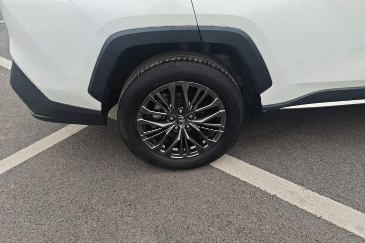 Used Toyota Wildlander 2023 Dual-Motor 2.5L E-CVT Four-Wheel Drive Prestige Edition
