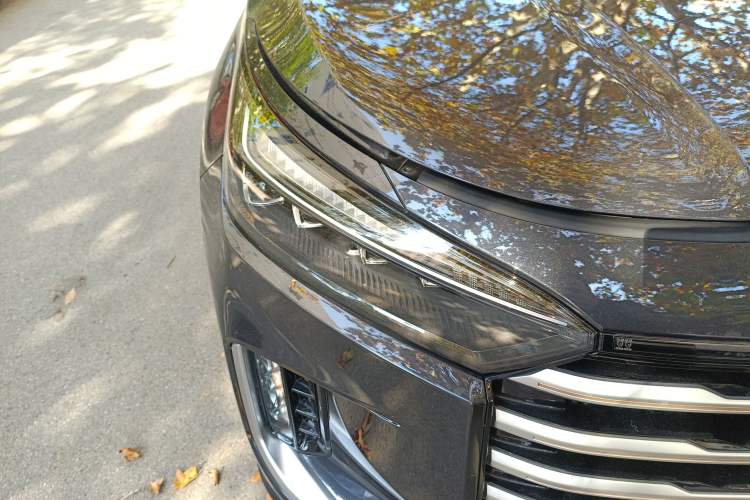 Used  Lanyue 2025 400T Four-Wheel Drive Starry Edition 7-Seater
