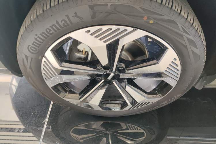 Used Wey Lanshan 2025 Four-Wheel Drive Ultra