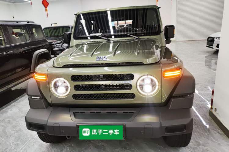 Used 212 T01 2024 2.0T Mechanic
