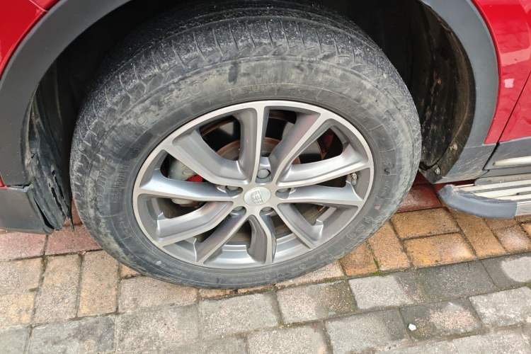 Used Geely Auto Emgrand X7 Sport 2018 1.8TD Automatic Two-Wheel Drive Smart 4G Connected Version