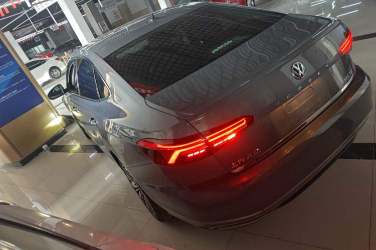 Used Volkswagen Passat 2019 330TSI Luxury Edition China V Standard
