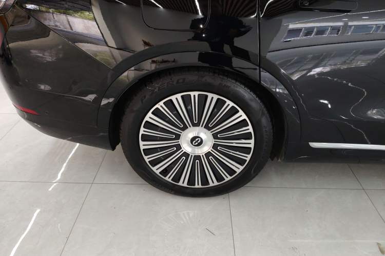 Used Hima AITO M9 2025 Extended-Range Ultra Version 52 kWh 5-Seater Edition