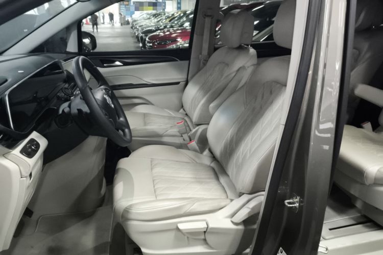 Used Buick GL8 2020 ES Land Cruiser 653T Comfort Edition