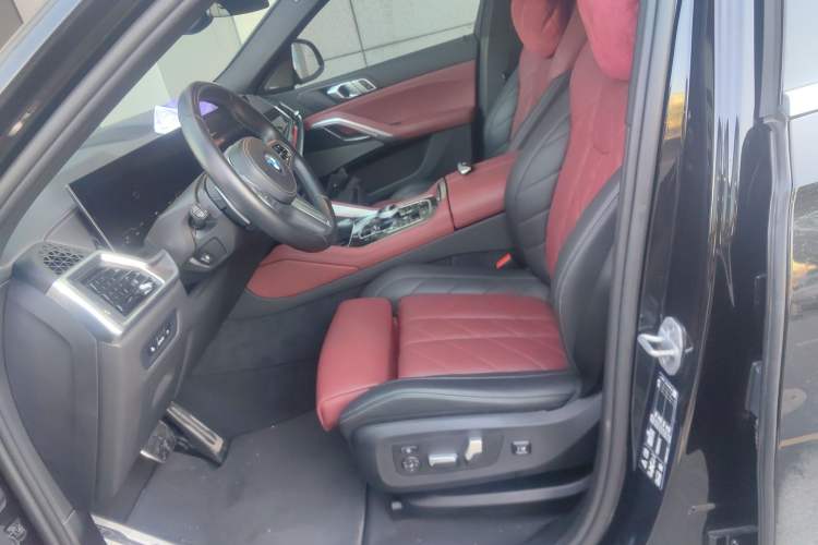 Used BMW X6 2023 xDrive40i M Sport Package
