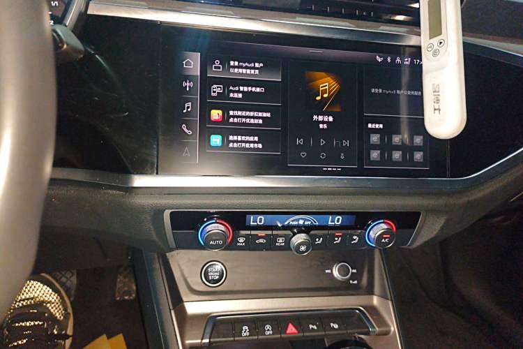 Used Audi Q3 2022 35 TFSI Fashion Dynamic Model
