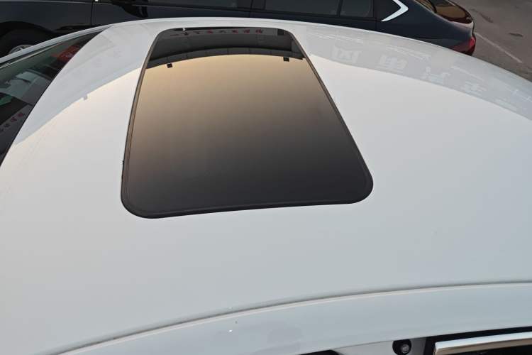 Used Buick Regal 2019 Revised 20T Luxury Version China VI Standard
