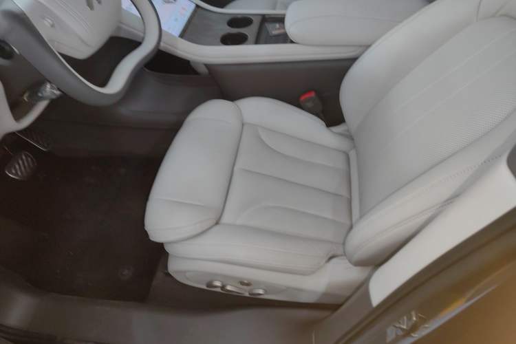 Used  LS7 2025 New Edition Ultra
