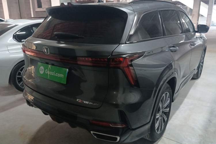 Used Changan CS75 PLUS 2023 3rd Generation 1.5T Automatic Prestige Model
