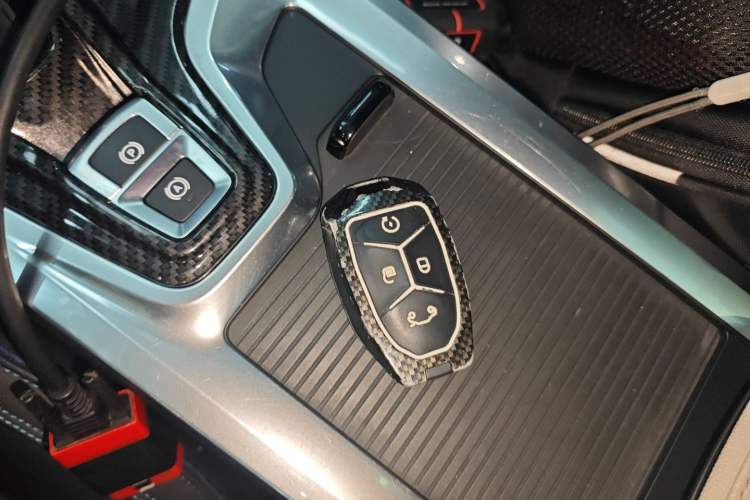 Used Lynk & Co 01 2017 2.0T Two-Wheel Drive Zhaopu Version
