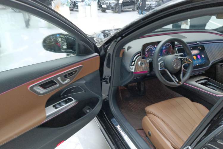 Used Mercedes-Benz E-Class 2025 E 300 L Stylish Model
