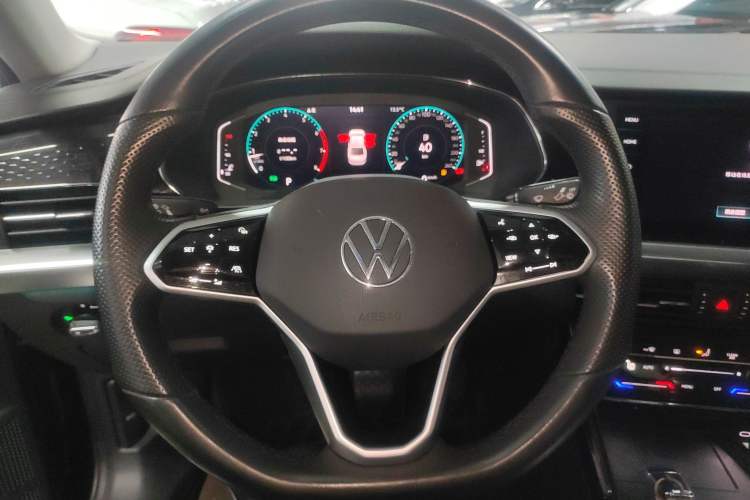 Used Volkswagen Passat 2022 330TSI Luxury Edition
