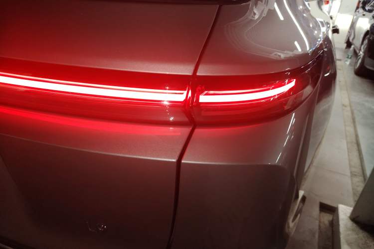 Used Li Auto L9 2023 Pro Model
