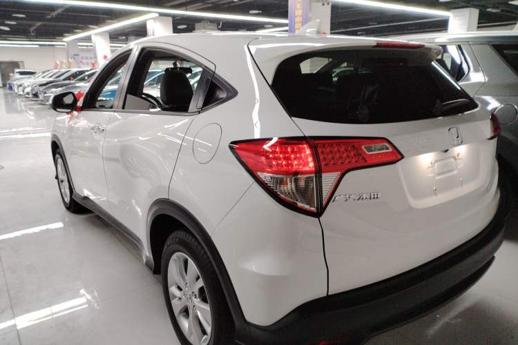 Used Honda Vezel 2019 1.5L CVT Pioneer Edition China VI